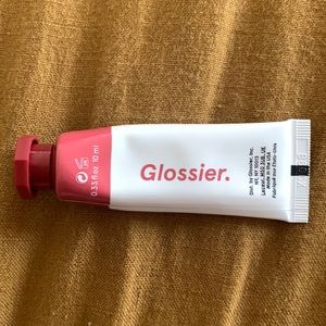Glossier cloud paint storm